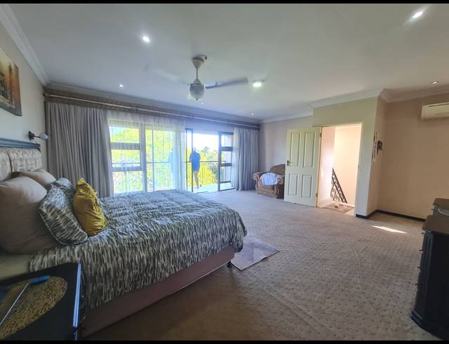 4 BEDROOM FREESTANDING FOR SALE IN VELD EN VLEI